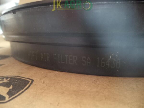 RE181915  Filtr powietrza zam.SA16438
