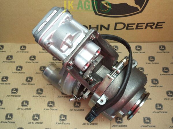 SE501979 DZ126996 DZ103294 DZ100184 RE548373 RE548374 Turbosprężarka Reman BorgWorner